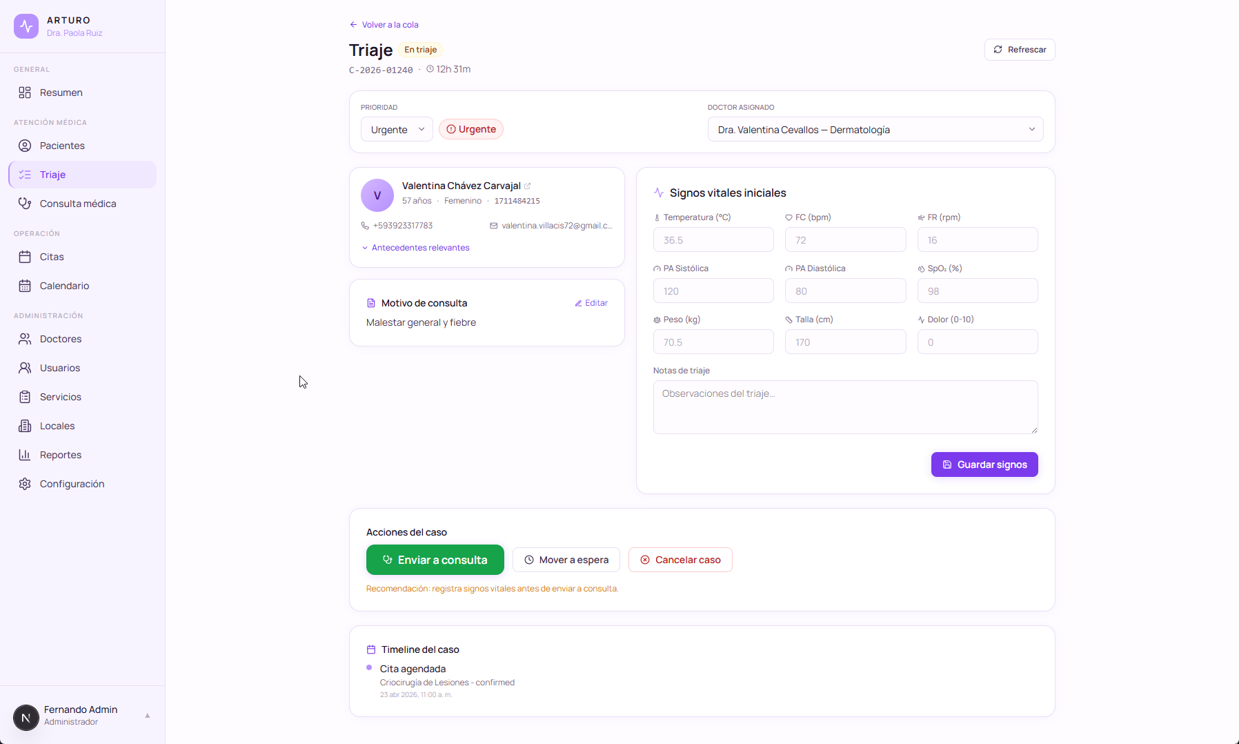 Vista final del SaaS médico con todos los módulos integrados: agendamiento, pacientes, calendario, triaje